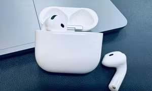Thông tin mới nhất về thế hệ AirPods Pro trang bị camera