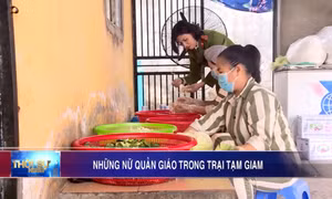 Những nữ quản giáo trong Trại tạm giam