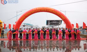 Khai trương các hành trình du lịch trên vịnh Bái Tử Long