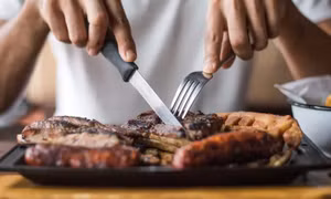 Ăn nhiều thịt để giảm cân, thận trọng với nguy cơ sỏi thận