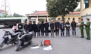 Bắt nhóm thanh, thiếu niên gây rối trật tự ở Hà Nam