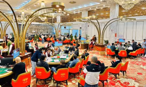 Cảnh sát đột kích 2 sòng bạc lớn do người Trung Quốc cầm đầu