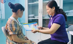 Nỗ lực cải thiện sức khỏe sinh sản cho người dân