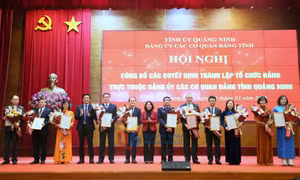 Thắt chặt “sợi dây” đại đoàn kết