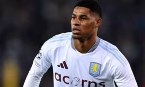 M.U ra giá để "tống khứ" Marcus Rashford