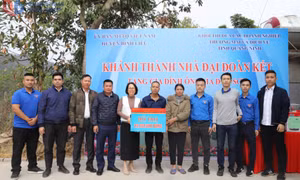 Những ngôi nhà ấm áp nghĩa tình