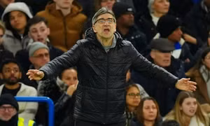 Thêm một HLV nữa ở Premier League đứng trước nguy cơ "ra đường"