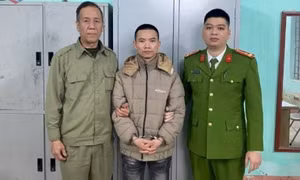 Công an phường Tân An phối hợp bắt đối tượng truy nã đặc biệt 