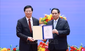 Thủ tướng Phạm Minh Chính nhận danh hiệu 'Giáo sư danh dự' Đại học Thanh Hoa