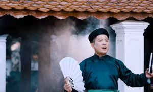 Nam ca sĩ xứ Nghệ ra MV “trẻ hóa” Ví Giặm