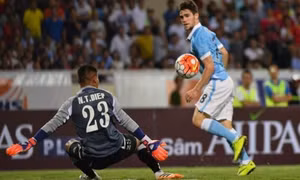 Thủ môn từng đối đầu Man City chia tay V.League 2024/25