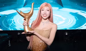 Trang Pháp có gì mà thắng cả diva?