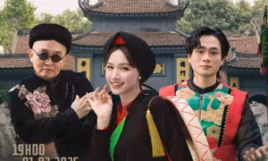 Xuân Hinh 'lắm chiêu'