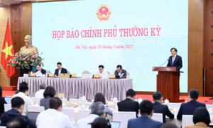 Bộ trưởng Trần Văn Sơn: Tình hình kinh tế-xã hội 2 tháng đầu năm tốt hơn cùng kỳ