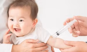 Thủ tướng yêu cầu đẩy nhanh tiêm chủng vaccine phòng, chống bệnh Sởi