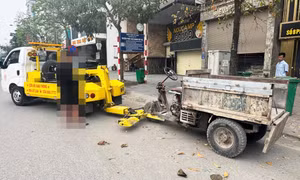 Bị phát hiện, lái xe công nông ở Hà Nội khai 'luồn lách trong ngõ, ngách để né CSGT'