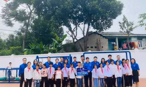 TP Hạ Long: Gần 1 tỷ đồng xã hội hóa khu vui chơi và bể bơi cho trẻ em
