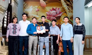 Hỗ trợ công nhân mắc bệnh hiểm nghèo