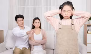 Đừng để sự vô ý làm tổn thương con