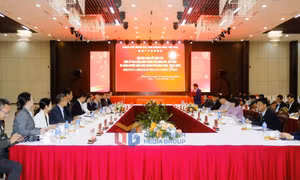 Hội đàm thúc đẩy quan hệ hợp tác hữu nghị Móng Cái (Việt Nam) - Đông Hưng (Trung Quốc)