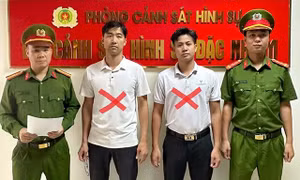 Bắt giữ nhóm quản trị viên dùng Fanpage “gỡ bài” để cưỡng đoạt tài sản