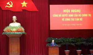 Công bố quyết định của Bộ Chính trị về công tác cán bộ đối với 4 Đảng ủy trực thuộc Trung ương