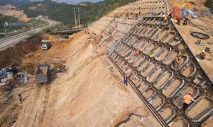Khi “nút thắt” trở thành động lực
