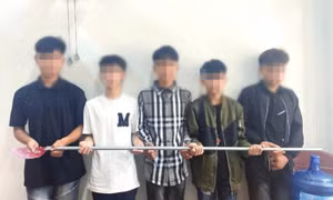 Ngăn chặn hai nhóm thanh thiếu niên trang bị hung khí để hỗn chiến