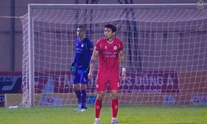 Văn Hậu vắng mặt ở vòng 19 V.League