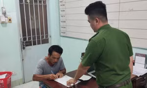 Bắt thanh niên say rượu chạy vỏ lãi tông chết người lái đò trên sông Tiền