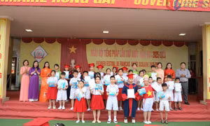 Trường Tiểu học Hồng Gai: Festival tiếng Anh và Festival tiếng Pháp lần thứ I