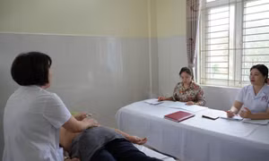 Hội thảo và hội thi tay nghề tẩm quất, xoa bóp 