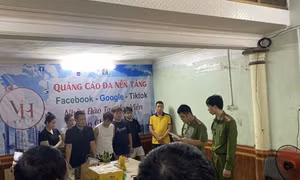 Triệt phá đường dây bán thuốc giả, quảng cáo rầm rộ trên Facebook ở Hưng Yên