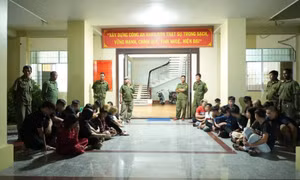 Hỗn chiến bằng bom xăng và súng tự chế ở Cần Thơ, 6 đối tượng bị khởi tố