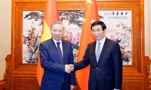 Tổng Bí thư, Chủ tịch nước Tô Lâm hội kiến Chủ tịch Chính hiệp toàn quốc Trung Quốc Vương Hộ Ninh