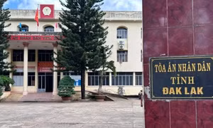 Truy tố đối tượng chém trọng thương người khác sau mâu thuẫn trên bàn nhậu