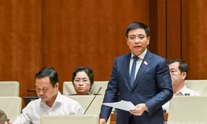Phó Thủ tướng Nguyễn Văn Thắng: Triển khai khám sức khỏe định kỳ toàn dân có lộ trình, siết chặt an toàn thực phẩm