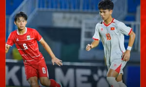 Hòa Indonesia, U17 Việt Nam đứng đầu bảng A vào bán kết