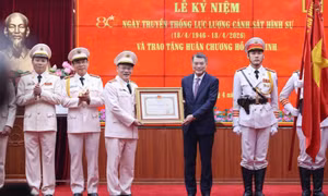 Thủ tướng Lê Minh Hưng: Tên gọi "Cảnh sát hình sự" mãi là niềm tin cậy của Nhân dân