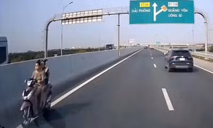 Truy tìm cô gái đi xe máy ngược chiều ở làn 100km/h trên cao tốc
