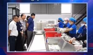 Theo dòng thời sự ngày 24/4/2026: Quảng Ninh: Xử lý nghiêm vi phạm an toàn thực phẩm