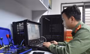 Nâng cao ý thức làm chủ, bảo vệ không gian mạng