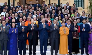 Đổi mới tư duy, hoàn thiện thể chế về công tác dân tộc, chính sách dân tộc