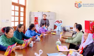 Lấy sức khỏe và hạnh phúc của nhân dân làm thước đo