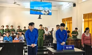 Phạt 8 năm tù đối với cán bộ trại tạm giam công an tỉnh 'dùng nhục hình'