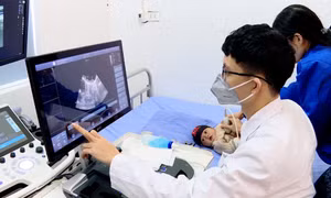 Tinh gọn để nâng cao chất lượng chăm sóc sức khỏe nhân dân