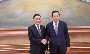 Thường trực Ban Bí thư Trần Cẩm Tú hội kiến Quyền Quốc trưởng, Chủ tịch Đảng Nhân dân Campuchia, Chủ tịch Thượng viện Campuchia