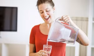 Cách giúp bạn uống đủ nước mỗi ngày