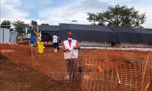 Uganda phong tỏa 2 quận để chống dịch Ebola