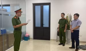 Bắt Phó Trưởng phòng Tài nguyên và Môi trường ở Bắc Giang